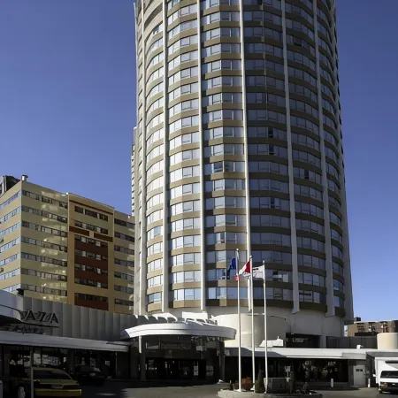 Chateau Lacombe Hotel