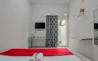 RedDoorz near Alun Alun Batu 2 Hotel di 