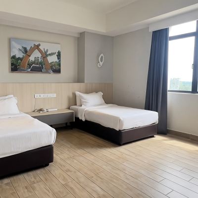 Double Twin Suite Amverton Cove Golf & Island Resort Kuala Lumpur Promo Code