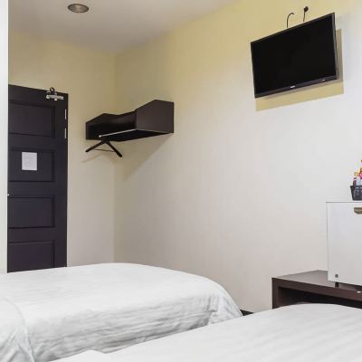Deluxe Room Alpha Inn Promo Code