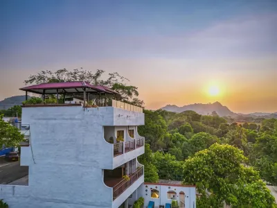 Honda Colonial Magdalena Resort Отели в г. 