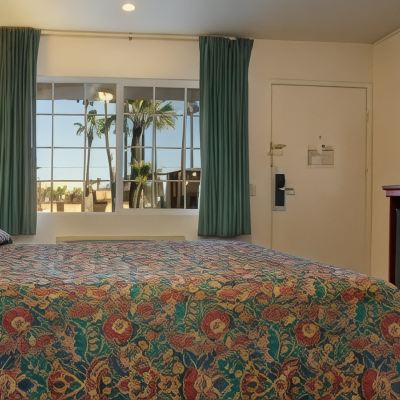 Standard King Room-Non-Smoking Orange Show Inn Promo Code