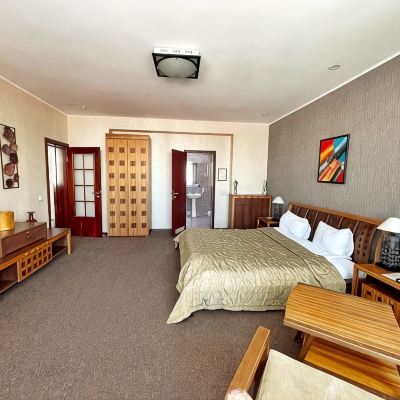 Suite Golden Dragon Promo Code