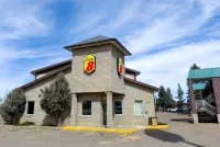 Super 8 by Wyndham Medicine Hat AB Hotel a 