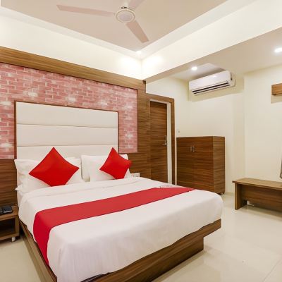 Double Bed AC Room
