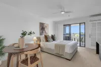 Riverside Apartments & Hotel