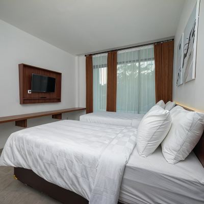 Deluxe Twin Room with Pool View Casa Coco Resort Promo Code