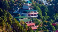 Blue Pine Resort Hotel a 
