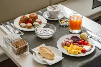 Astoria Comfort Rooms Hotele w: 