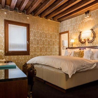 Deluxe Double or Twin Room Ca Maria Adele Promo Code
