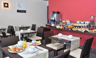 Hotel Eden Park Pau Est, avec Piscine - Housity
