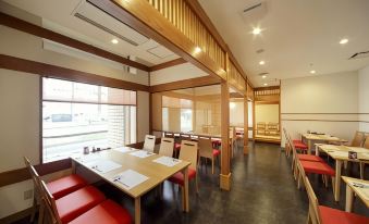 Asahikawa Toyo Hotel - Housity