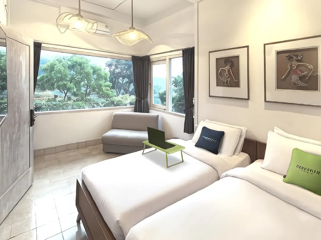 Urbanview Wisma Nirwana Tretes Near Cimory Prigen - Trawas