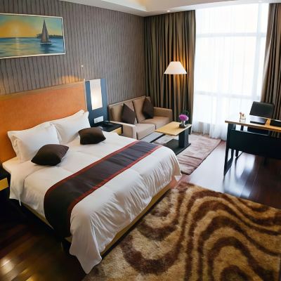 Bilik Deluxe King Kupon Meritz Hotel