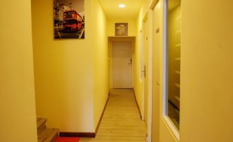 Double Storey Linked to KPJ Medical Specialist Centre Bdc 10Br by Natol Homestay-Paris