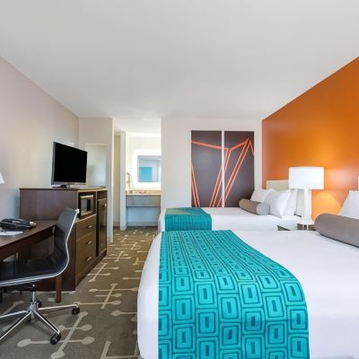 2 Queen Beds Room, Non-Smoking Howard Johnson by Wyndham Ocala FL Promo Code