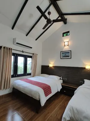 Bardia Forest Resort  호텔