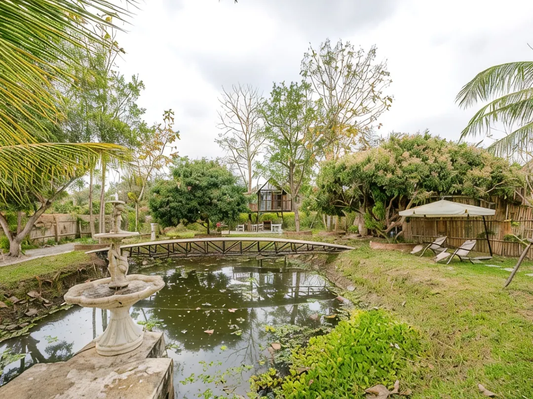 Villa Lacroix Luxury Organic Farm Stay W Bathtubs - Chiang Mai
