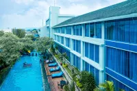 Emersia Hotel and Resort Hotel a 