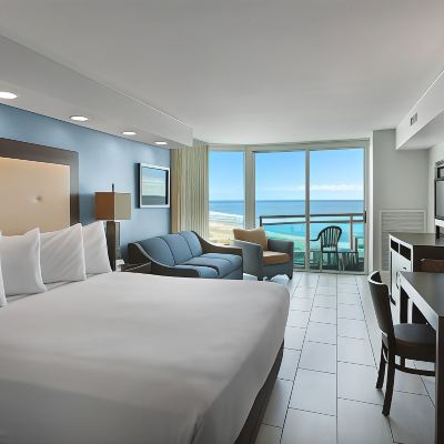King Suite with Sofa Bed-Ocean Front