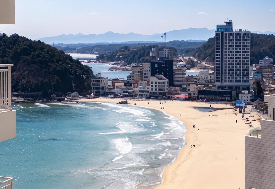 豪华双人房（半海景）
