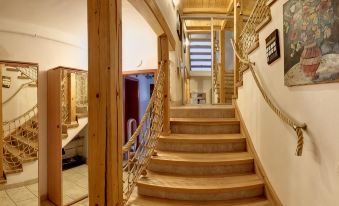 Penzion U Lesa - Housity