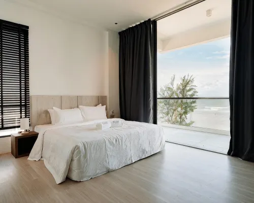 Rume Shortstay Hotéis em Lundu