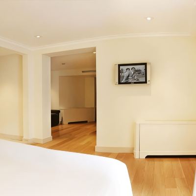 Standard Triple Room Hotel Albergo Santa Chiara Promo Code