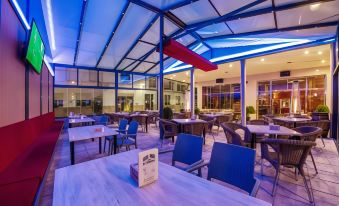 Hotel Parras Arnedillo - Housity