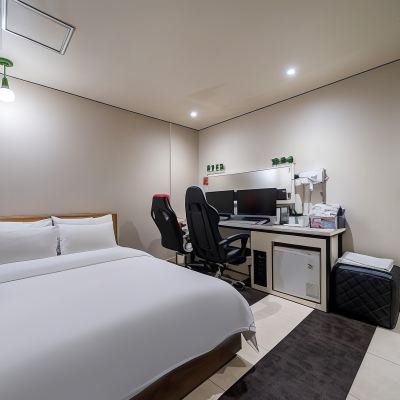 Couple Pc Plus Room (Please Inquire About Parking At The Accommodation, Intel Core I 5-10400 F) Suyu Hotel 365 쿠폰