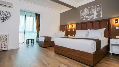 Hotel Golden H Hotele w: 