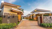 Moonla Boutique Resort