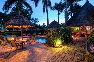 2 Friends Beach Hotel Hoteles en 