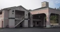 奧古斯塔鄉村壁爐套房飯店 住宿飯店