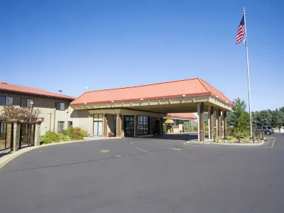 Best Western Plus Lake Front Hotel Hoteles en 
