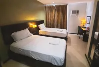 Lorenzzo Suites Hotel