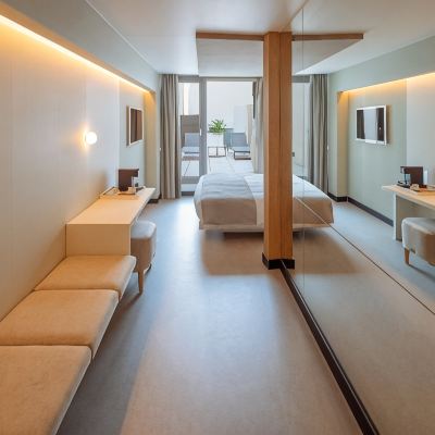 Superior Room, Terrace (or Balcony) The Mirror Barcelona Promo Code