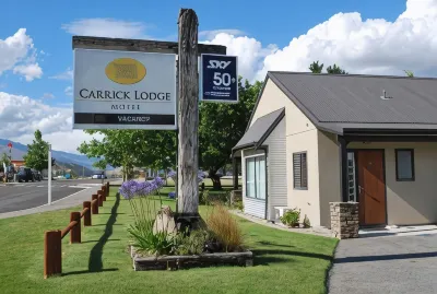 Carrick Lodge Motel Hotele w: 