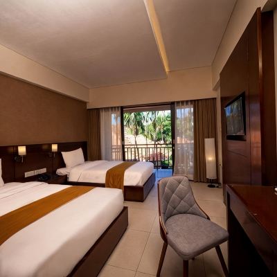 Deluxe Double Or Twin Room With Pool View