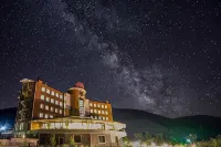 Black Forest Hotel Hotele w: 