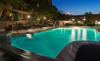 DoubleTree Suites by Hilton Hotel Charlotte-Southpark