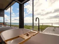 The Cove Tasmania Hotels in Devonport