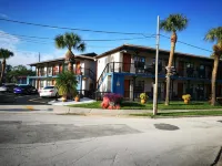 Merida Inn & Suites