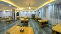 Hotels in Yiningbaiman