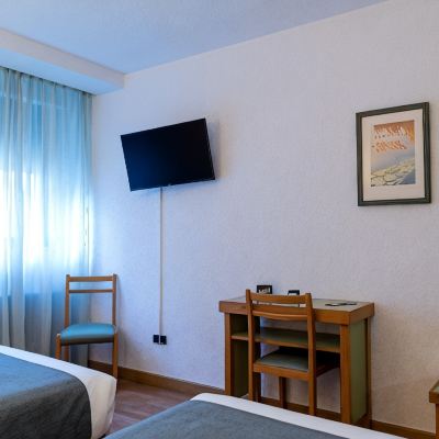 Standard Twin Room Hotel Torres Promo Code