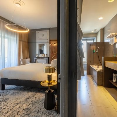 Prestige Room Hôtel le Champlain Promo Code