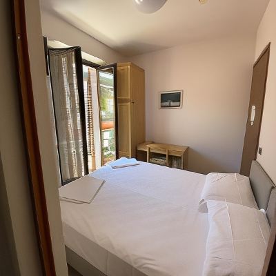 Small Double Room with Balcony or Terrace
