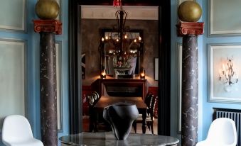 Le Grand Duc - Housity