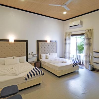 Family Room Thoddoo Inn Promo Code
