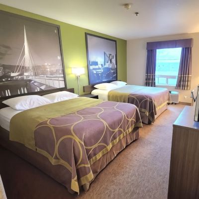 2 Queen Beds Room, Non-Smoking Super 8 by Wyndham Portage La Prairie MB Promo Code